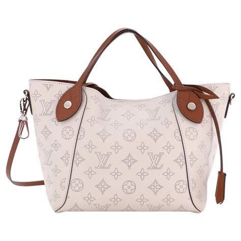 louis vuitton hina mm|713 Fawn Creek St, Leavenworth, KS 66048 .